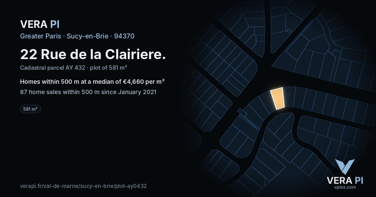 22 Rue de la Clairiere, Sucy-en-Brie at night – the plot lit, the parcels around coloured by the prices near them