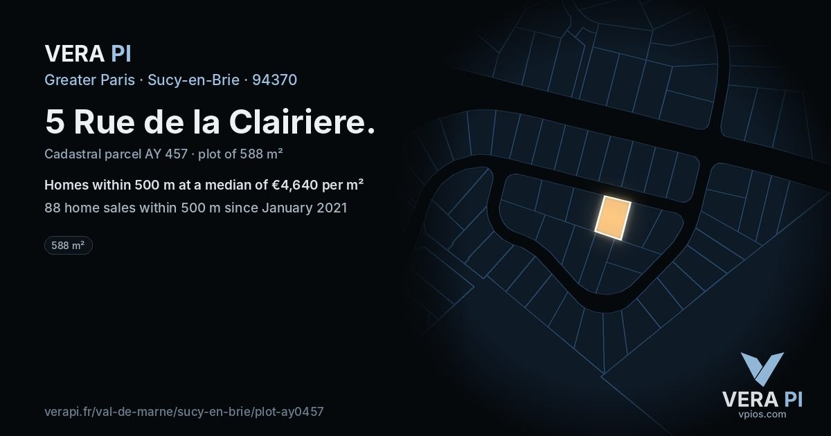 5 Rue de la Clairiere, Sucy-en-Brie at night – the plot lit, the parcels around coloured by the prices near them