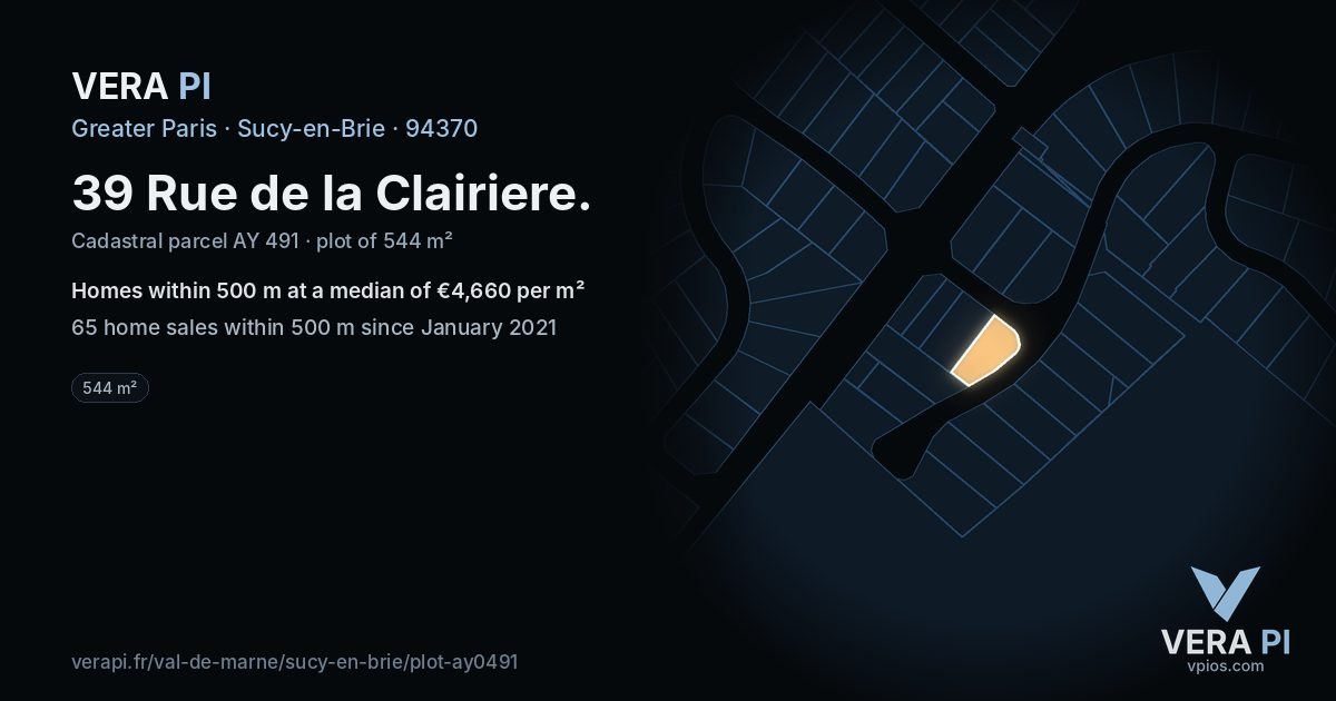 39 Rue de la Clairiere, Sucy-en-Brie at night – the plot lit, the parcels around coloured by the prices near them