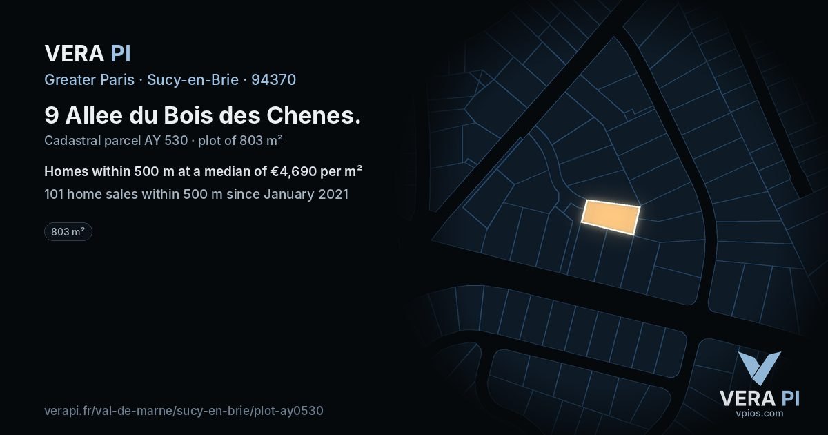9 Allee du Bois des Chenes, Sucy-en-Brie at night – the plot lit, the parcels around coloured by the prices near them