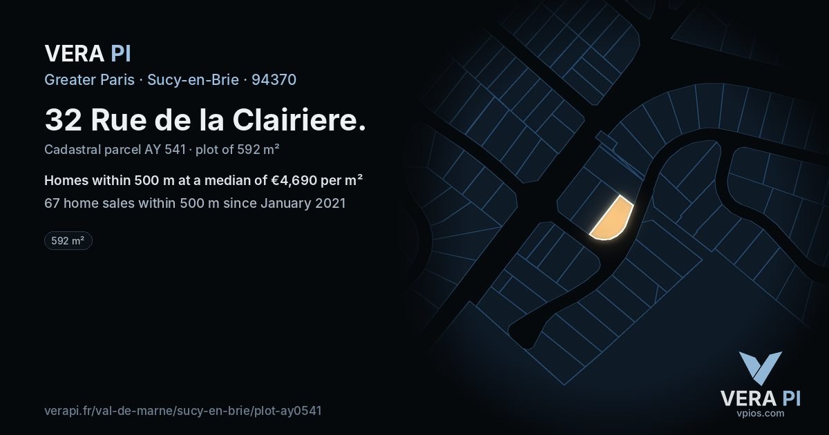 32 Rue de la Clairiere, Sucy-en-Brie at night – the plot lit, the parcels around coloured by the prices near them