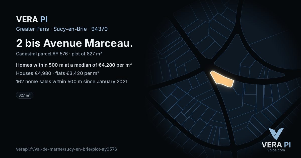 2 bis Avenue Marceau, Sucy-en-Brie at night – the plot lit, the parcels around coloured by the prices near them