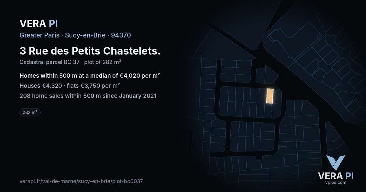 3 Rue des Petits Chastelets, Sucy-en-Brie at night – the plot lit, the parcels around coloured by the prices near them