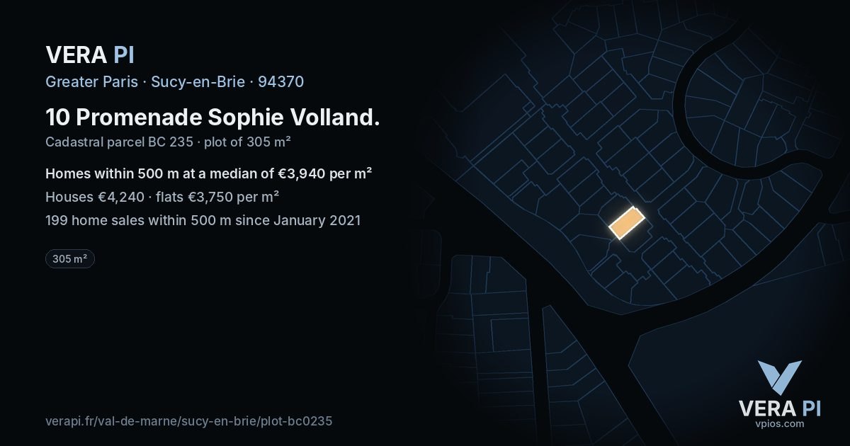 10 Promenade Sophie Volland, Sucy-en-Brie at night – the plot lit, the parcels around coloured by the prices near them