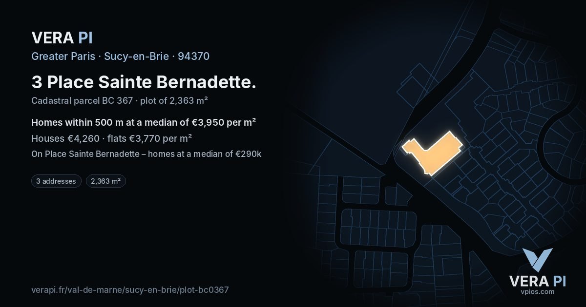 3 Place Sainte Bernadette, Sucy-en-Brie at night – the plot lit, the parcels around coloured by the prices near them