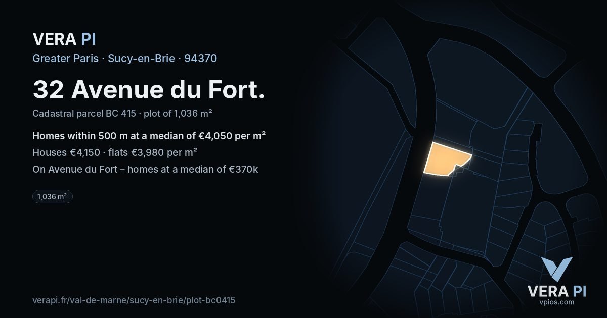 32 Avenue du Fort, Sucy-en-Brie at night – the plot lit, the parcels around coloured by the prices near them