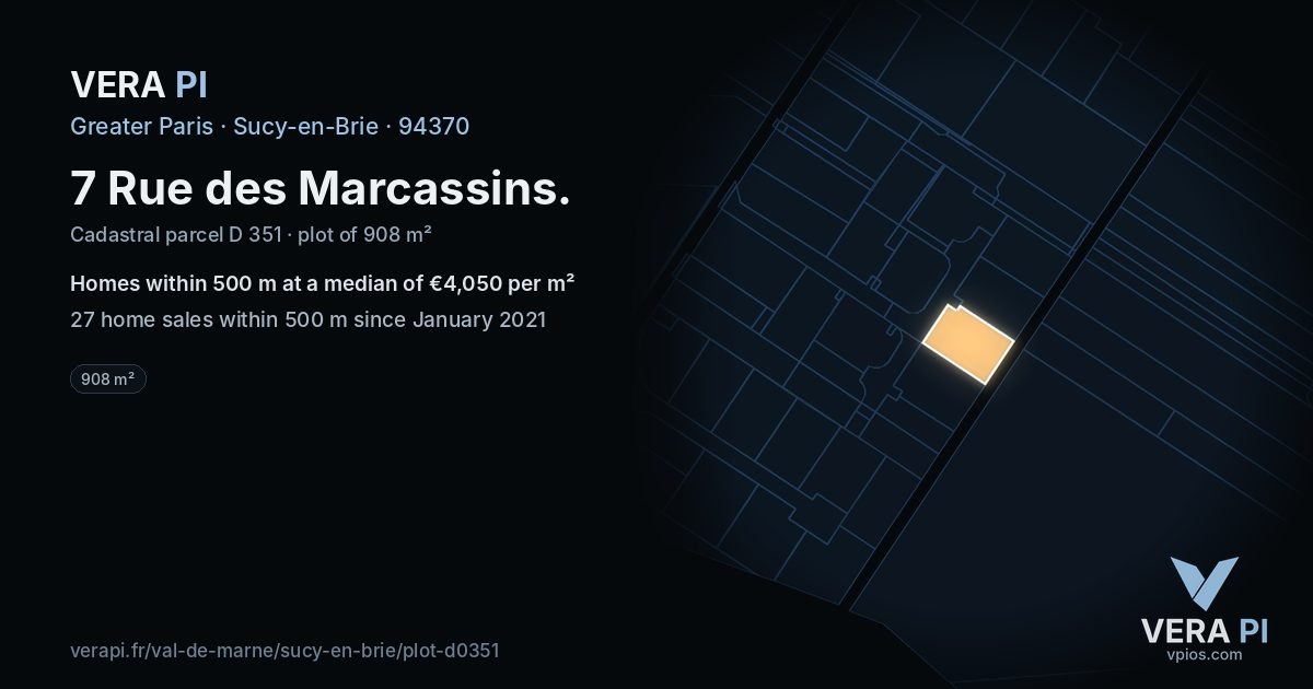 7 Rue des Marcassins, Sucy-en-Brie at night – the plot lit, the parcels around coloured by the prices near them