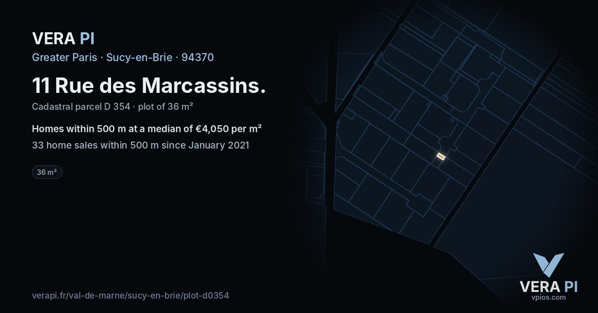 11 Rue des Marcassins, Sucy-en-Brie at night – the plot lit, the parcels around coloured by the prices near them