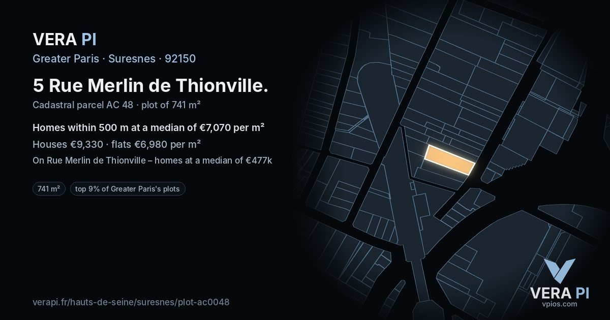 5 Rue Merlin de Thionville, Suresnes at night – the plot lit, the parcels around coloured by the prices near them