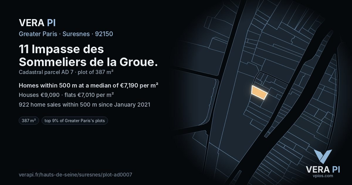 11 Impasse des Sommeliers de la Groue, Suresnes at night – the plot lit, the parcels around coloured by the prices near them