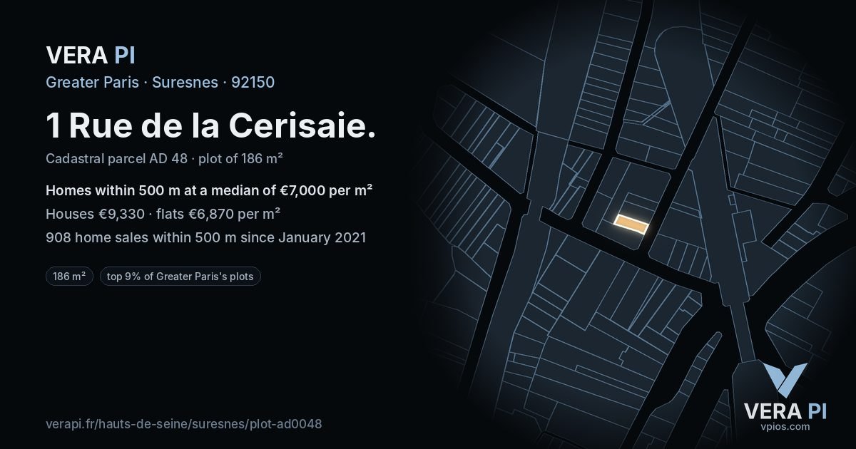 1 Rue de la Cerisaie, Suresnes at night – the plot lit, the parcels around coloured by the prices near them