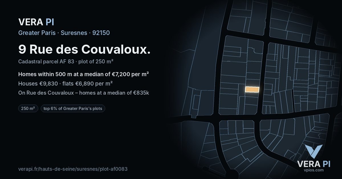 9 Rue des Couvaloux, Suresnes at night – the plot lit, the parcels around coloured by the prices near them