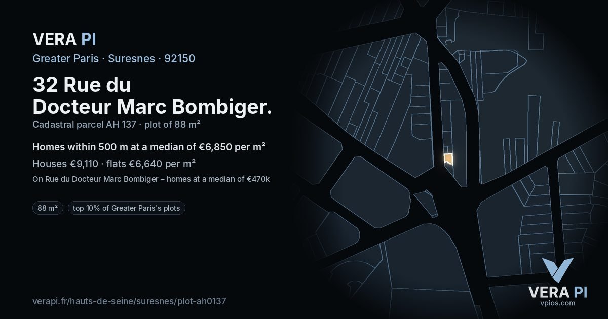 32 Rue du Docteur Marc Bombiger, Suresnes at night – the plot lit, the parcels around coloured by the prices near them