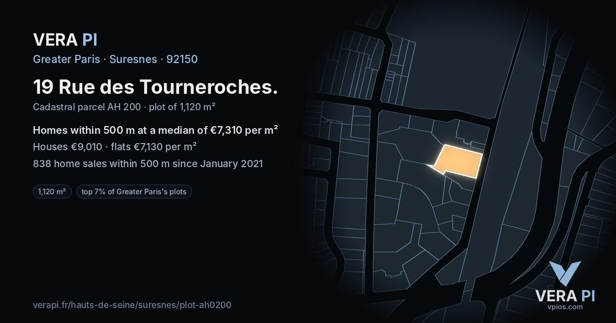 19 Rue des Tourneroches, Suresnes at night – the plot lit, the parcels around coloured by the prices near them