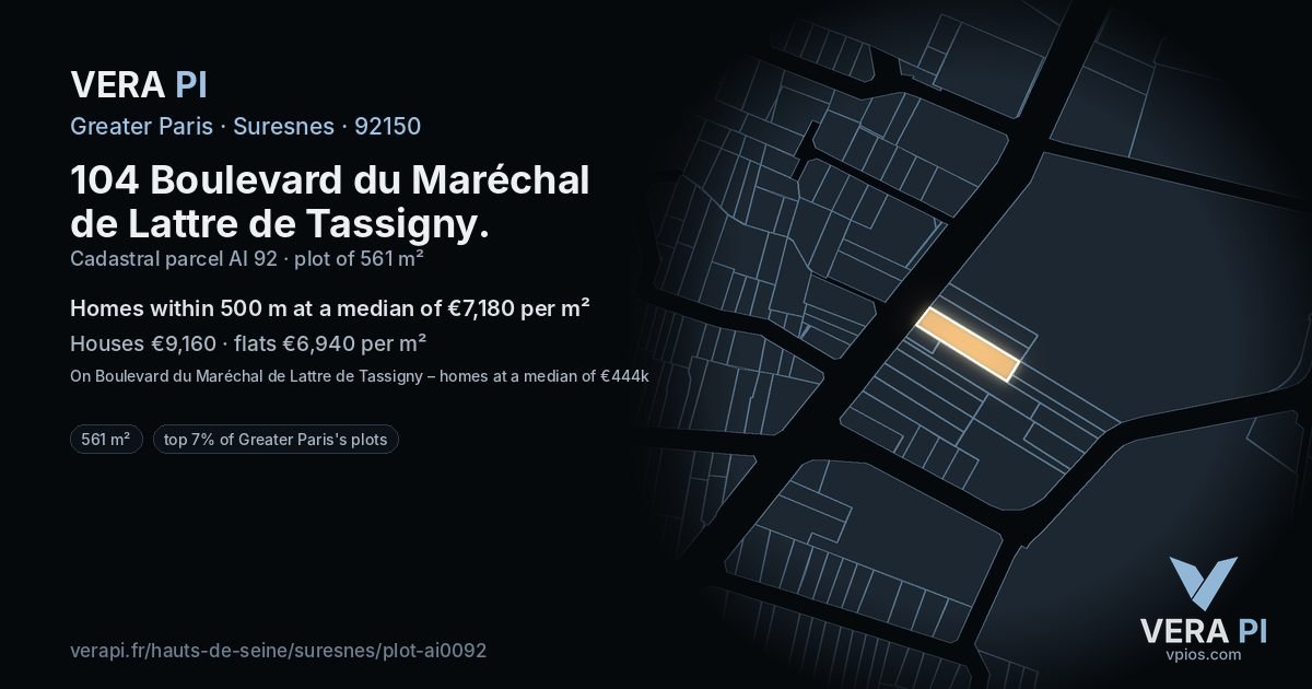 104 Boulevard du Maréchal de Lattre de Tassigny, Suresnes at night – the plot lit, the parcels around coloured by the prices near them
