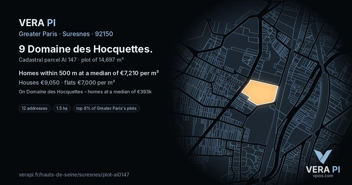 9 Domaine des Hocquettes, Suresnes at night – the plot lit, the parcels around coloured by the prices near them