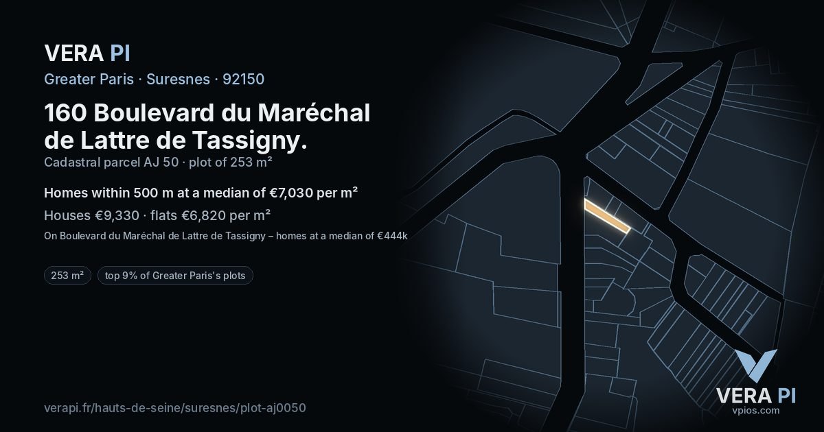 160 Boulevard du Maréchal de Lattre de Tassigny, Suresnes at night – the plot lit, the parcels around coloured by the prices near them