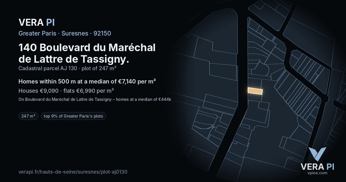140 Boulevard du Maréchal de Lattre de Tassigny, Suresnes at night – the plot lit, the parcels around coloured by the prices near them