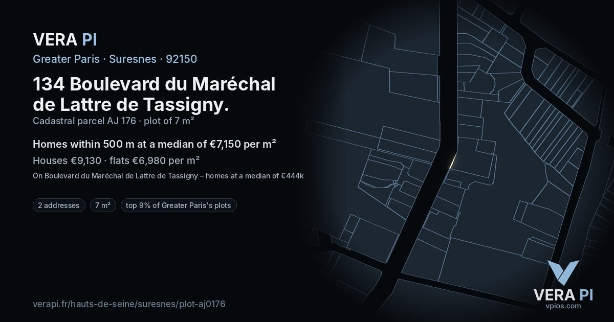 134 Boulevard du Maréchal de Lattre de Tassigny, Suresnes at night – the plot lit, the parcels around coloured by the prices near them