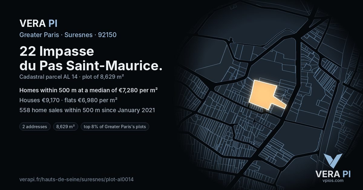 22 Impasse du Pas Saint-Maurice, Suresnes at night – the plot lit, the parcels around coloured by the prices near them