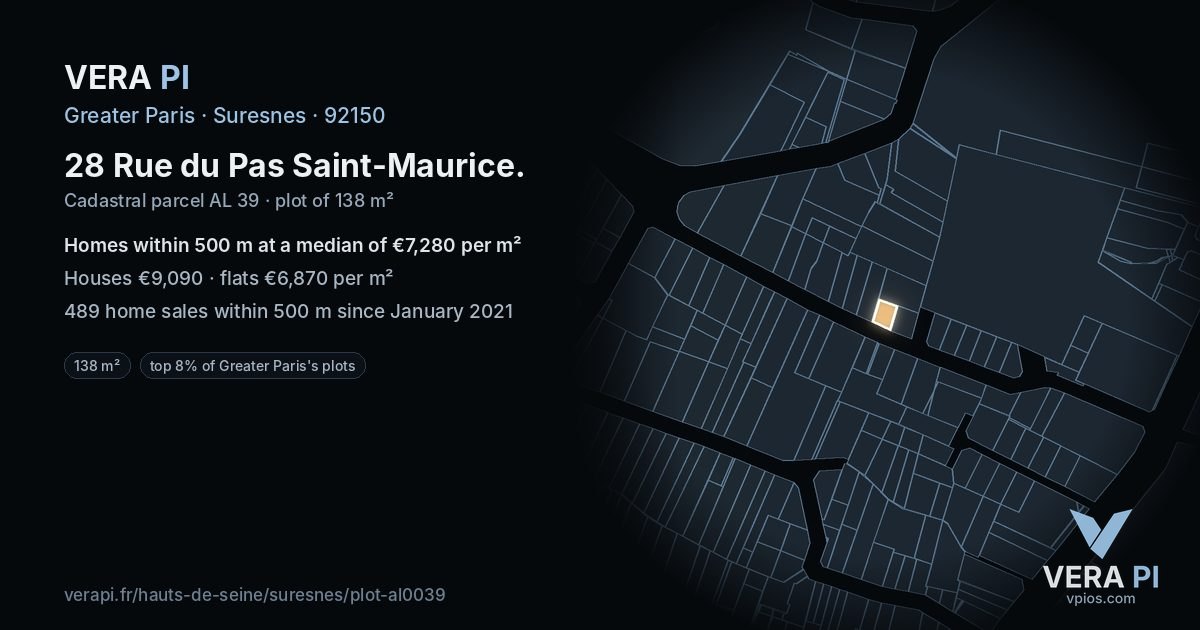 28 Rue du Pas Saint-Maurice, Suresnes at night – the plot lit, the parcels around coloured by the prices near them