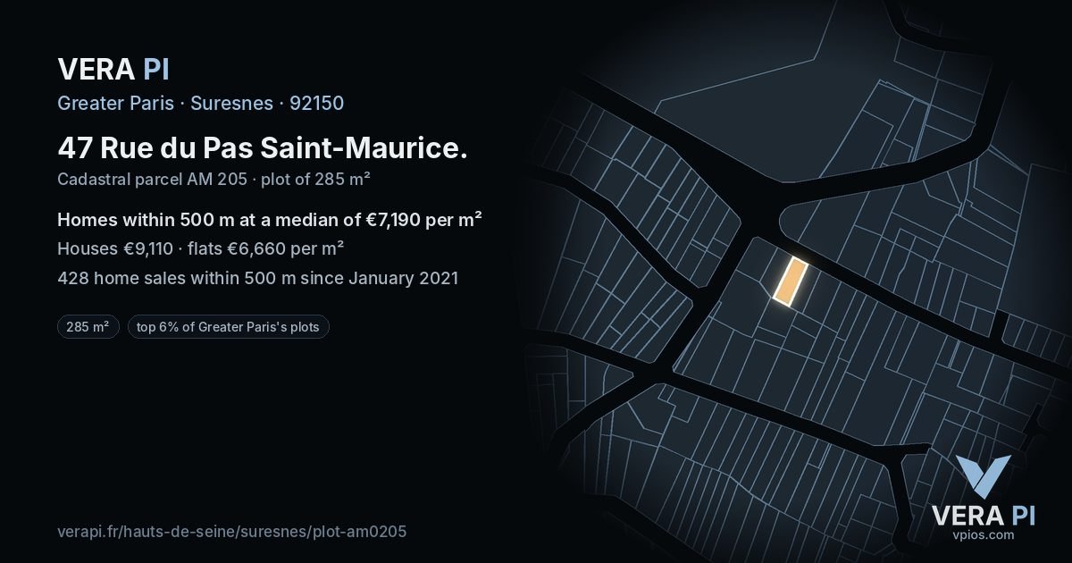 47 Rue du Pas Saint-Maurice, Suresnes at night – the plot lit, the parcels around coloured by the prices near them