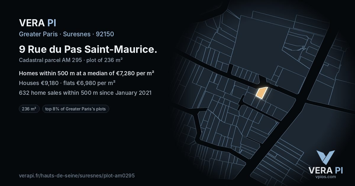9 Rue du Pas Saint-Maurice, Suresnes at night – the plot lit, the parcels around coloured by the prices near them