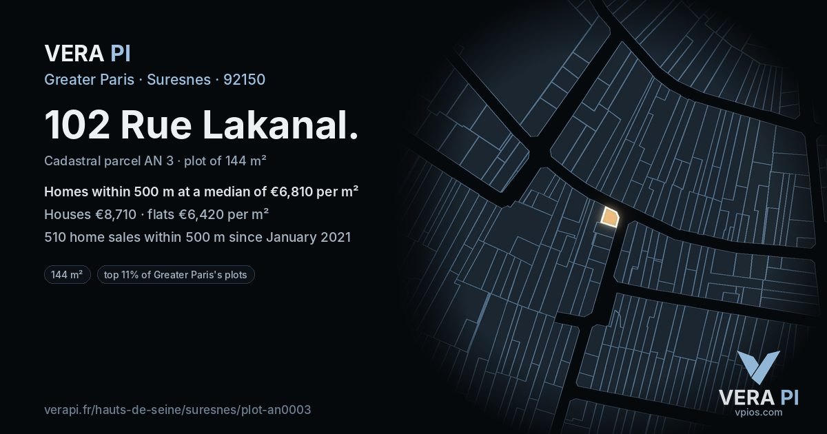 102 Rue Lakanal, Suresnes at night – the plot lit, the parcels around coloured by the prices near them