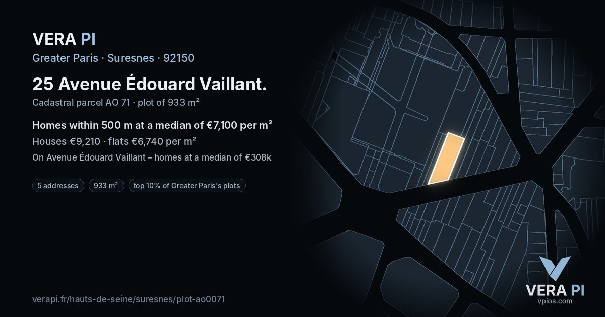 25 Avenue Édouard Vaillant, Suresnes at night – the plot lit, the parcels around coloured by the prices near them
