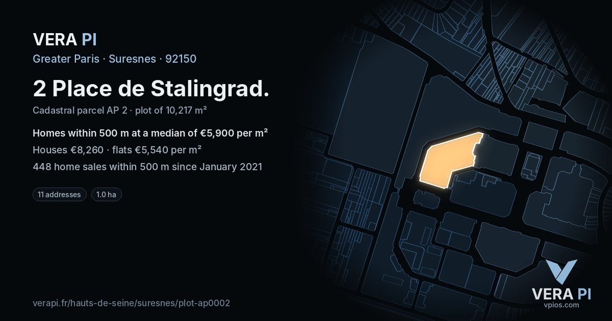 2 Place de Stalingrad, Suresnes at night – the plot lit, the parcels around coloured by the prices near them