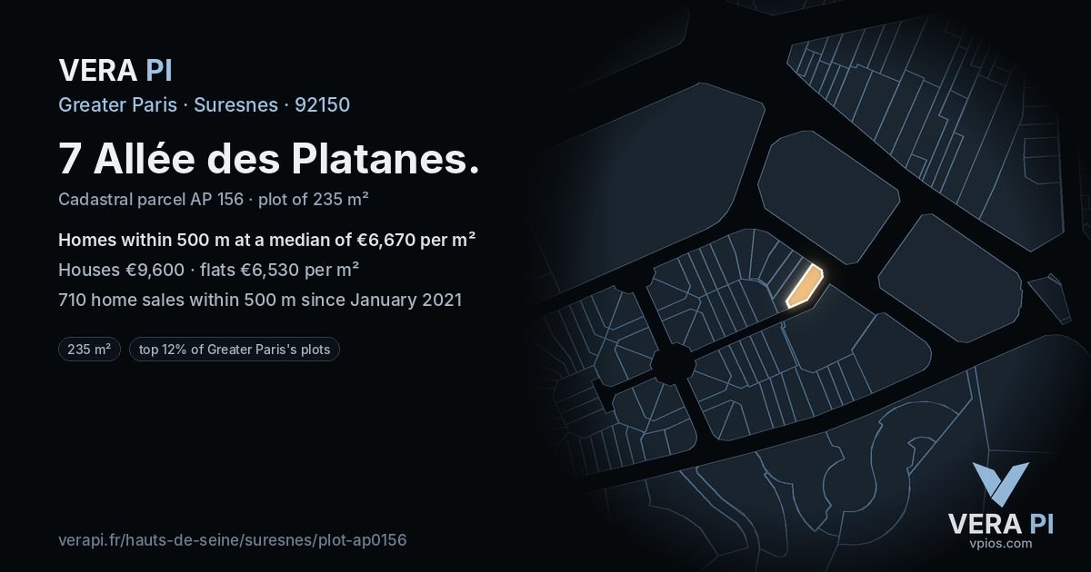 7 Allée des Platanes, Suresnes at night – the plot lit, the parcels around coloured by the prices near them