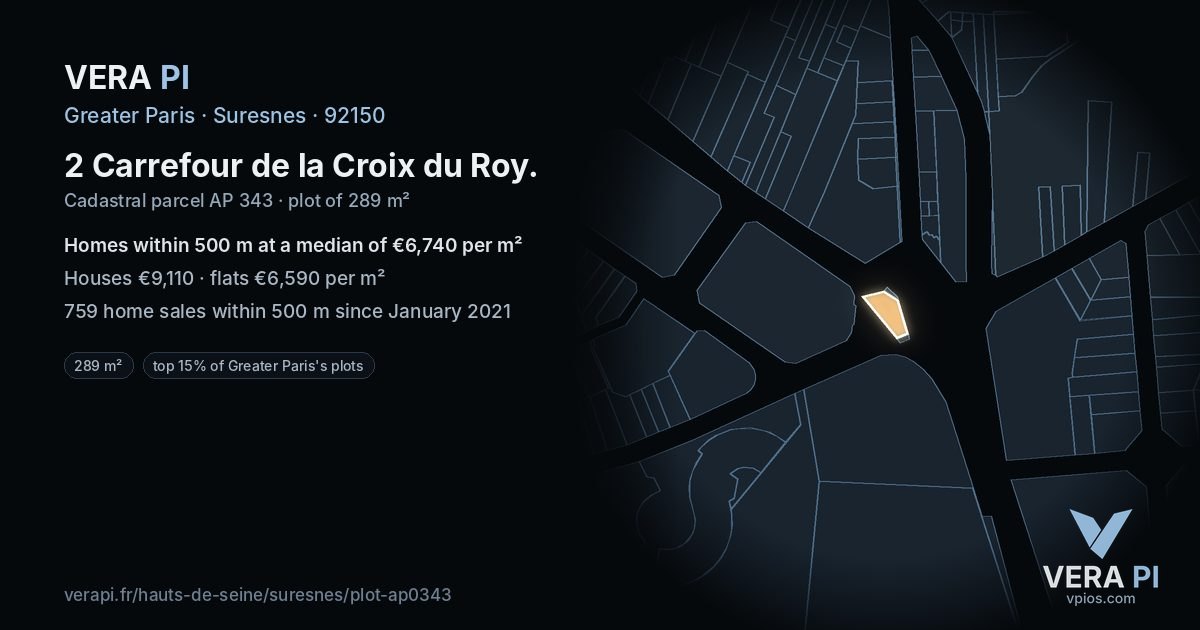 2 Carrefour de la Croix du Roy, Suresnes at night – the plot lit, the parcels around coloured by the prices near them