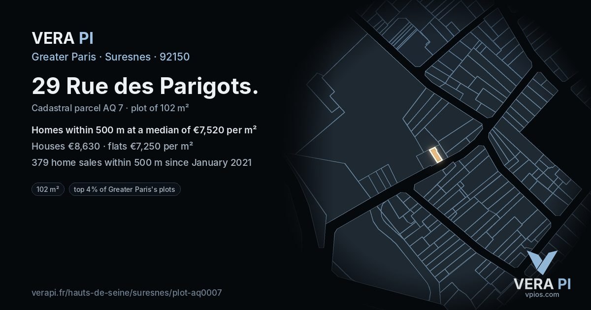 29 Rue des Parigots, Suresnes at night – the plot lit, the parcels around coloured by the prices near them