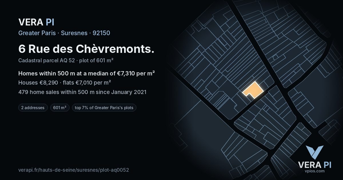 6 Rue des Chèvremonts, Suresnes at night – the plot lit, the parcels around coloured by the prices near them