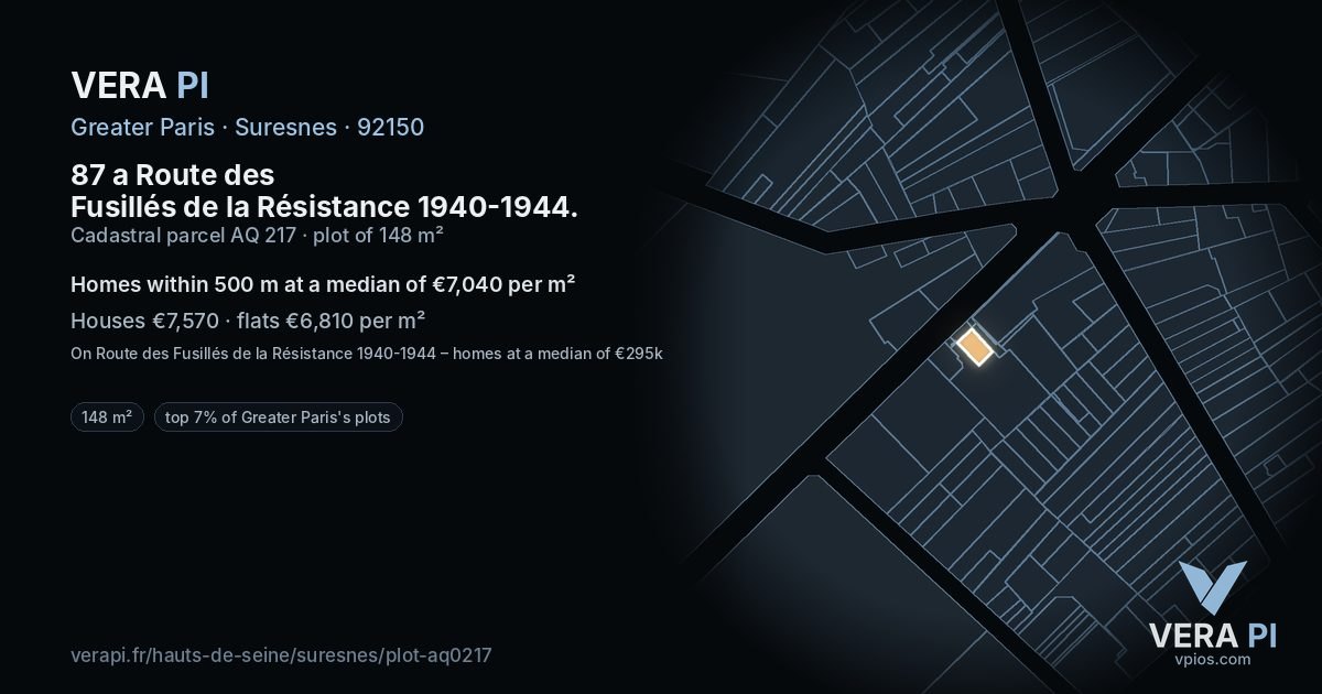 87 a Route des Fusillés de la Résistance 1940-1944, Suresnes at night – the plot lit, the parcels around coloured by the prices near them