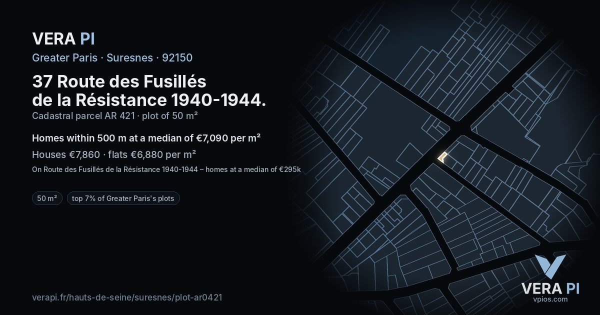 37 Route des Fusillés de la Résistance 1940-1944, Suresnes at night – the plot lit, the parcels around coloured by the prices near them