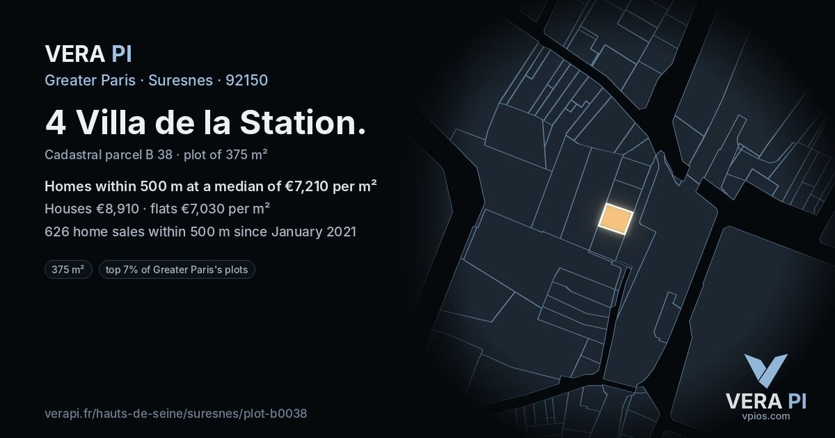 4 Villa de la Station, Suresnes at night – the plot lit, the parcels around coloured by the prices near them