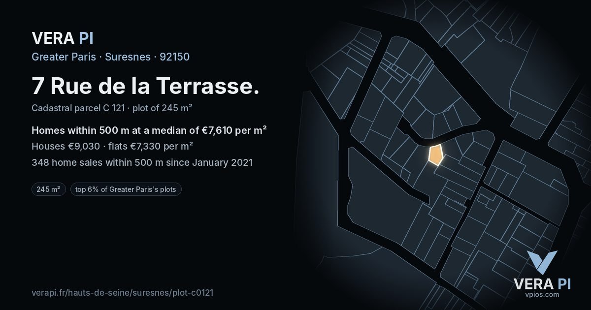 7 Rue de la Terrasse, Suresnes at night – the plot lit, the parcels around coloured by the prices near them