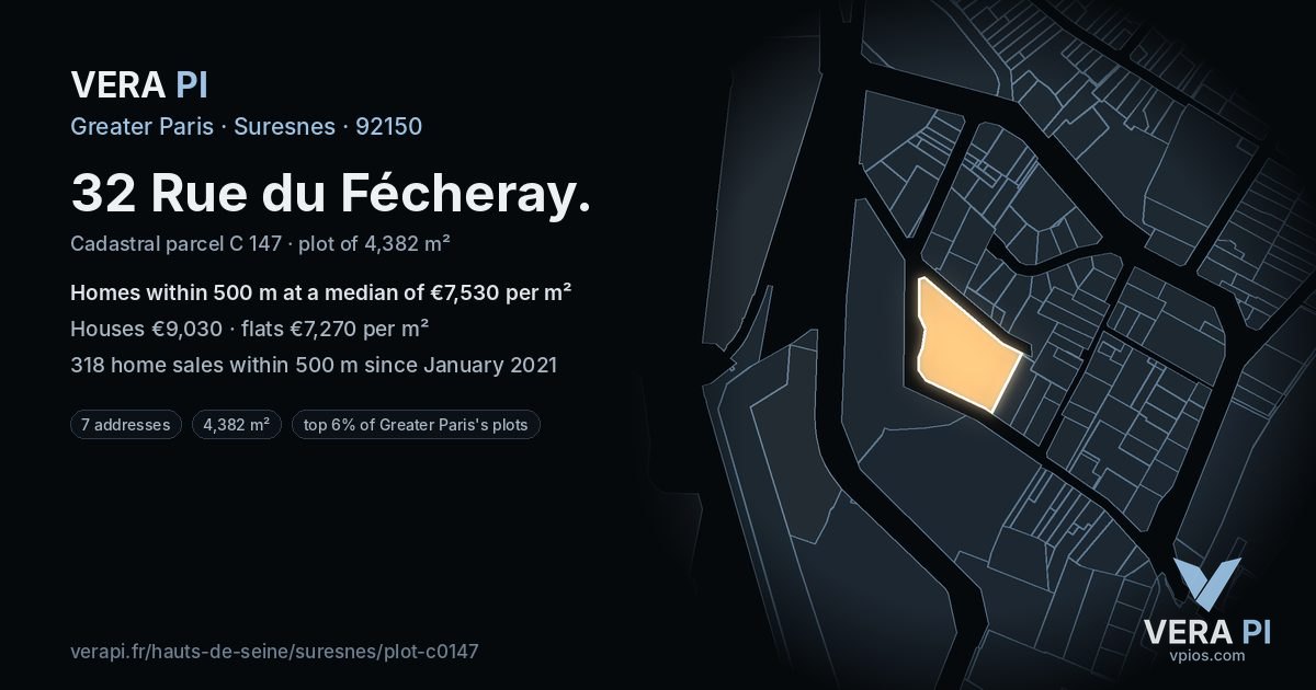 32 Rue du Fécheray, Suresnes at night – the plot lit, the parcels around coloured by the prices near them