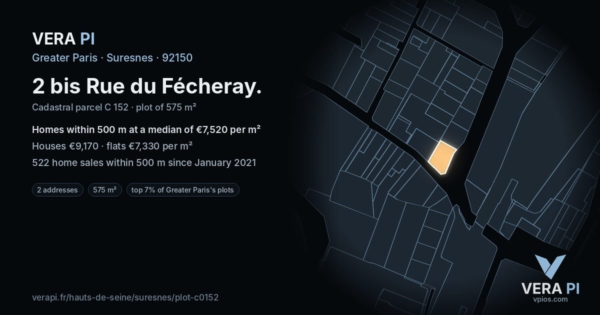 2 bis Rue du Fécheray, Suresnes at night – the plot lit, the parcels around coloured by the prices near them
