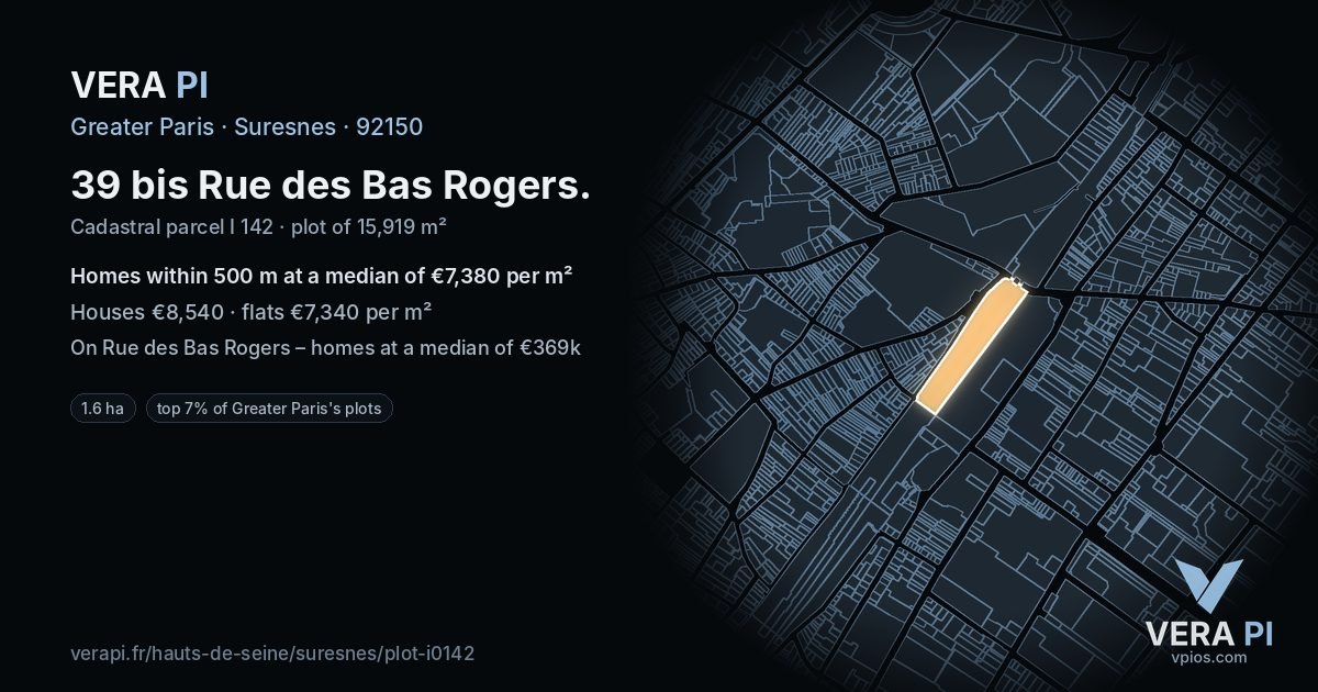 39 bis Rue des Bas Rogers, Suresnes at night – the plot lit, the parcels around coloured by the prices near them