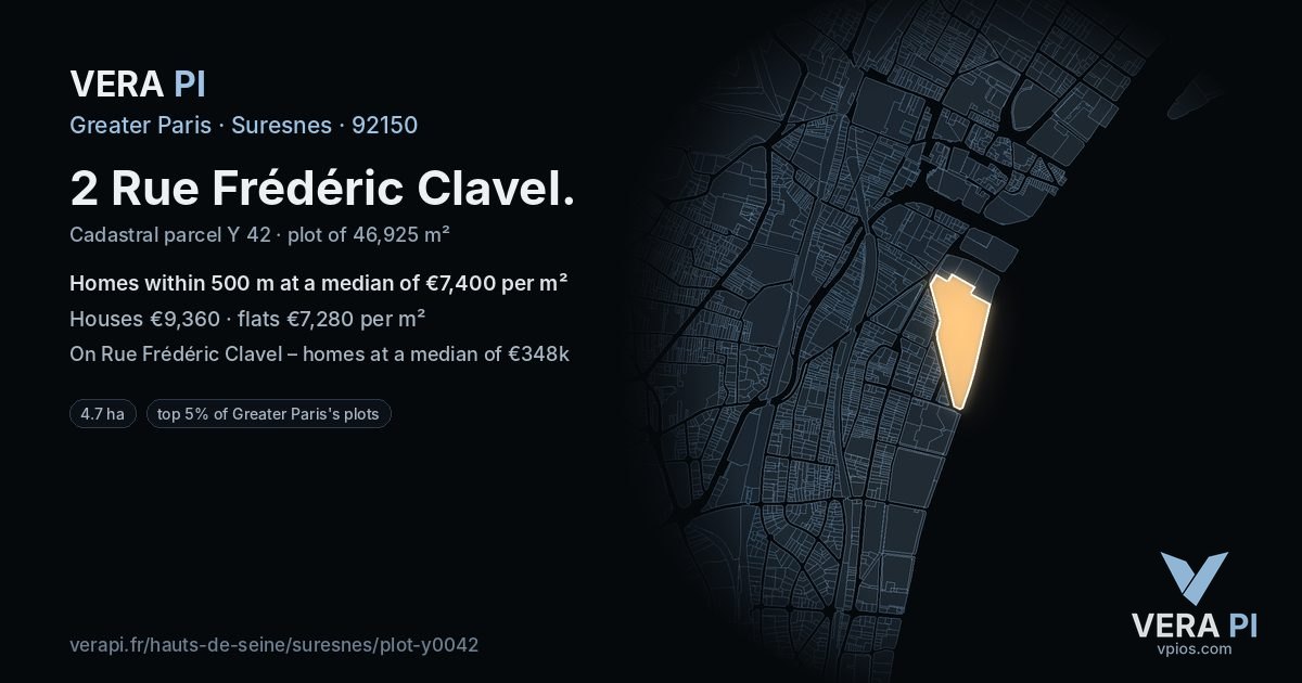 2 Rue Frédéric Clavel, Suresnes at night – the plot lit, the parcels around coloured by the prices near them