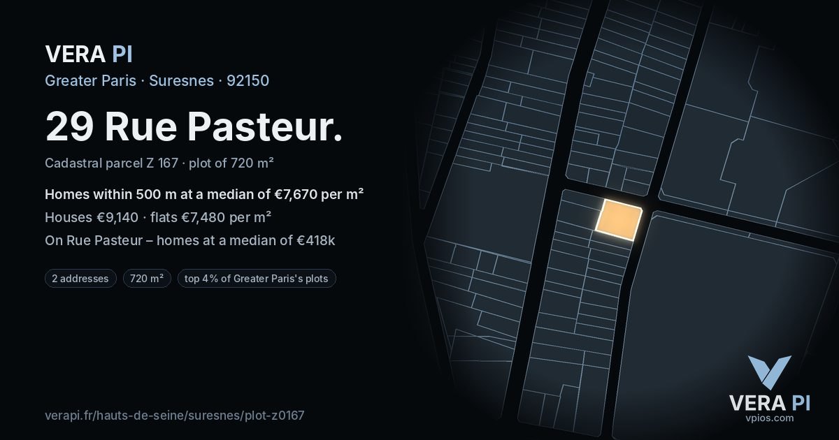 29 Rue Pasteur, Suresnes at night – the plot lit, the parcels around coloured by the prices near them