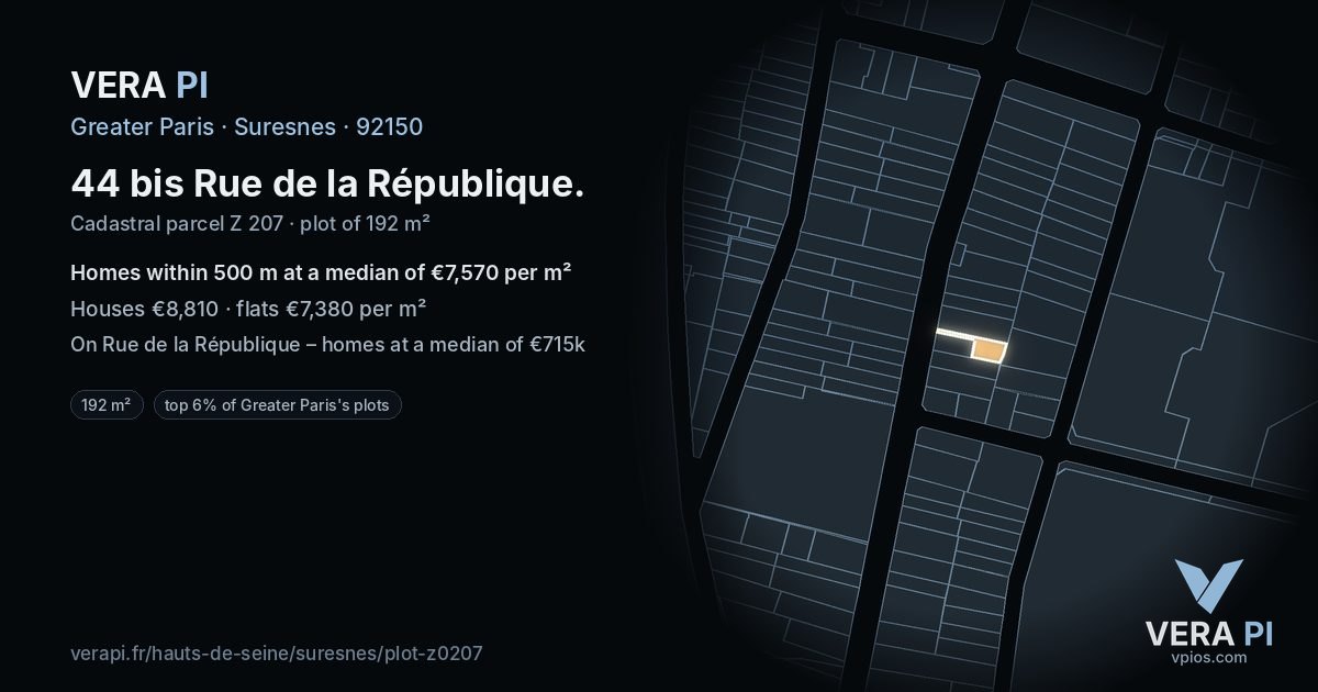 44 bis Rue de la République, Suresnes at night – the plot lit, the parcels around coloured by the prices near them