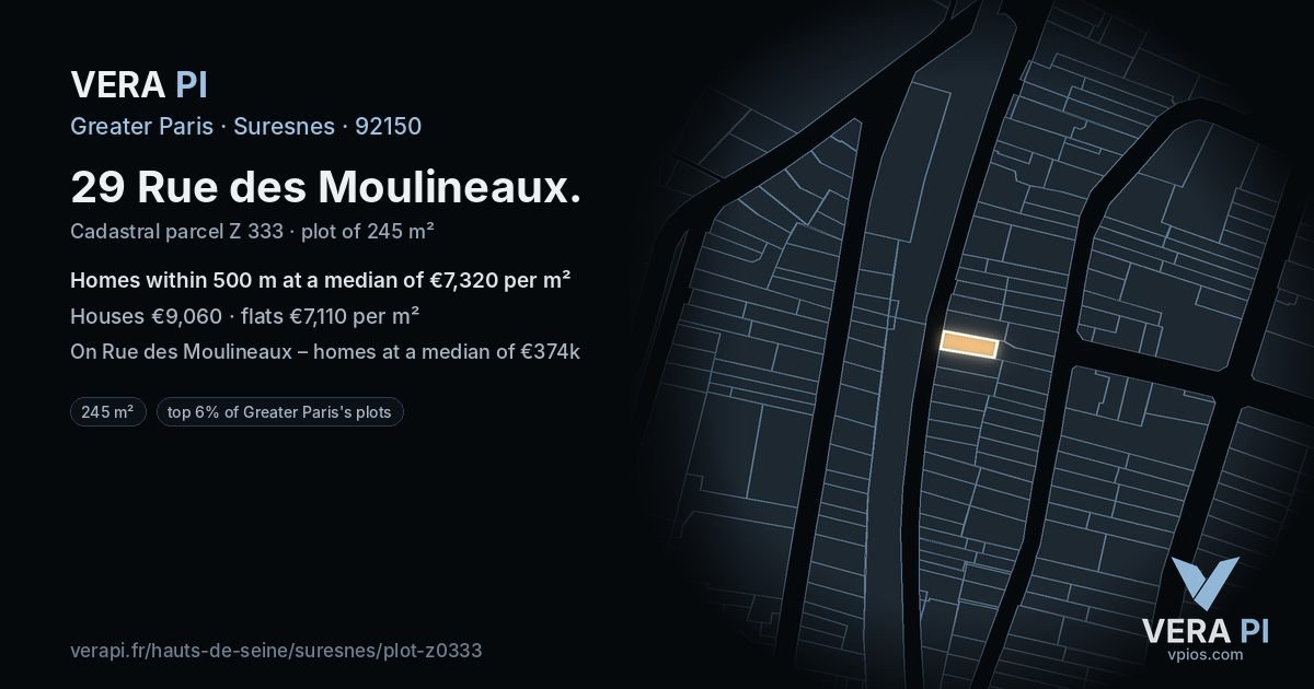 29 Rue des Moulineaux, Suresnes at night – the plot lit, the parcels around coloured by the prices near them