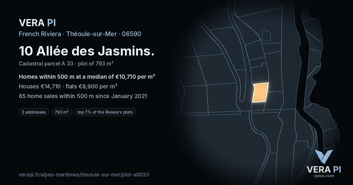 10 Allée des Jasmins, Théoule-sur-Mer at night – the plot lit, the parcels around coloured by the prices near them
