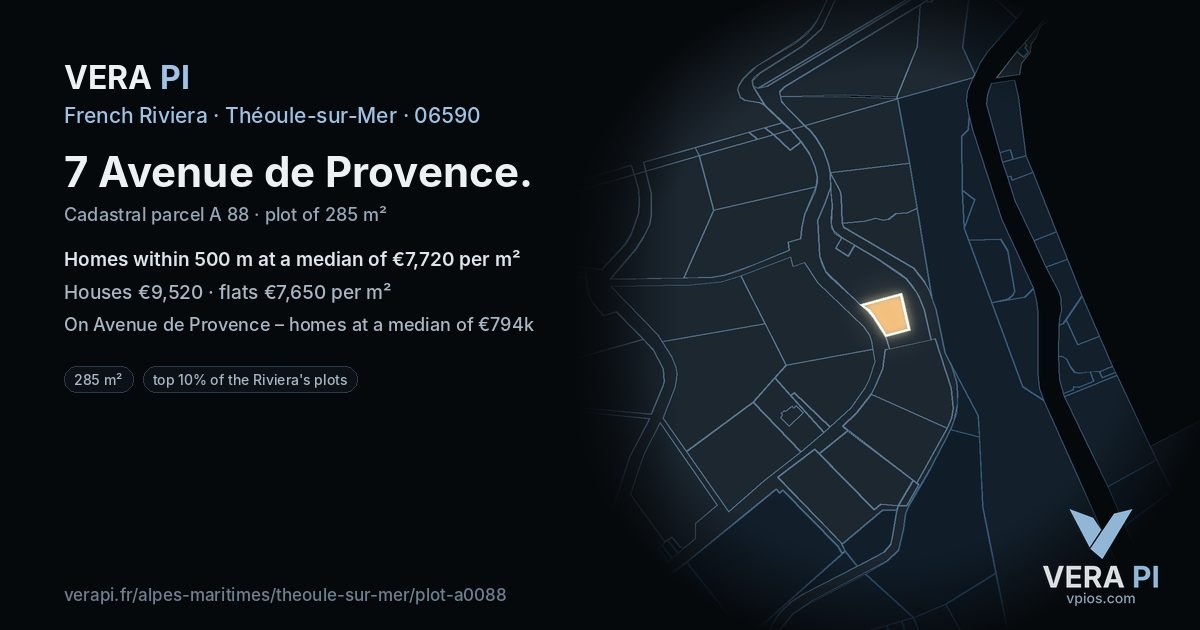 7 Avenue de Provence, Théoule-sur-Mer at night – the plot lit, the parcels around coloured by the prices near them