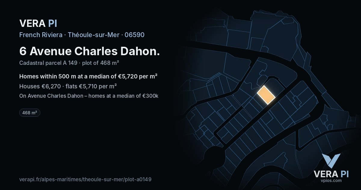 6 Avenue Charles Dahon, Théoule-sur-Mer at night – the plot lit, the parcels around coloured by the prices near them