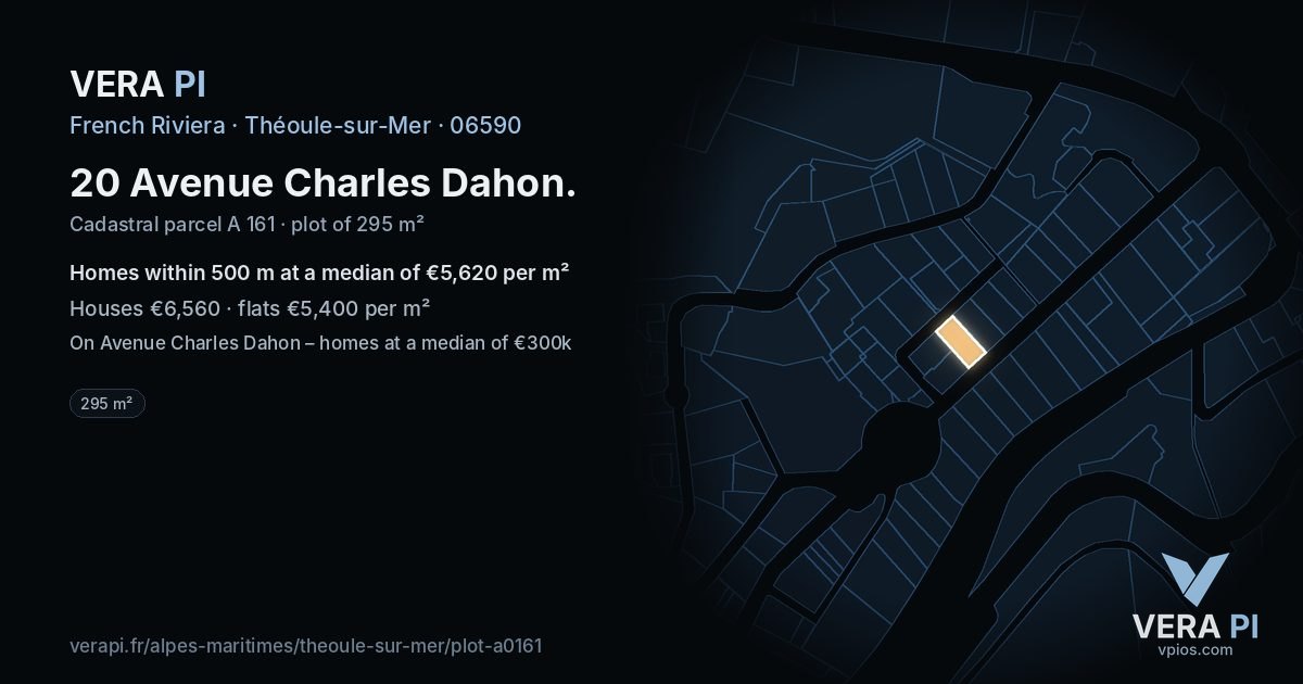 20 Avenue Charles Dahon, Théoule-sur-Mer at night – the plot lit, the parcels around coloured by the prices near them