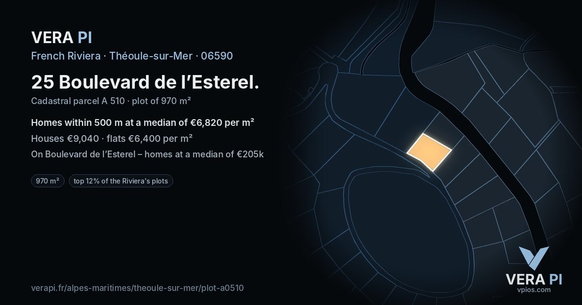 25 Boulevard de l’Esterel, Théoule-sur-Mer at night – the plot lit, the parcels around coloured by the prices near them